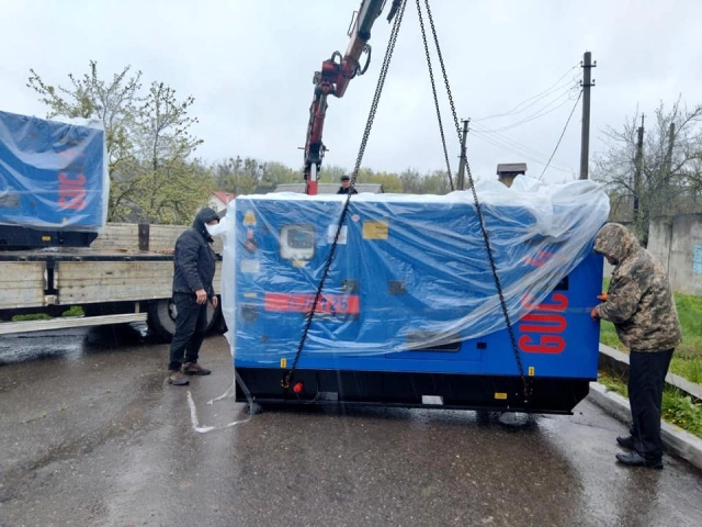 Лубни-водоканал отримав два дизельні генератори від міжнародних спонсорів