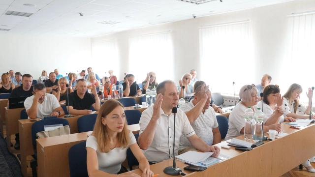 Луганський університет, розміщений у Лубнах, отримав від міської ради 300 тис грн підтримки
