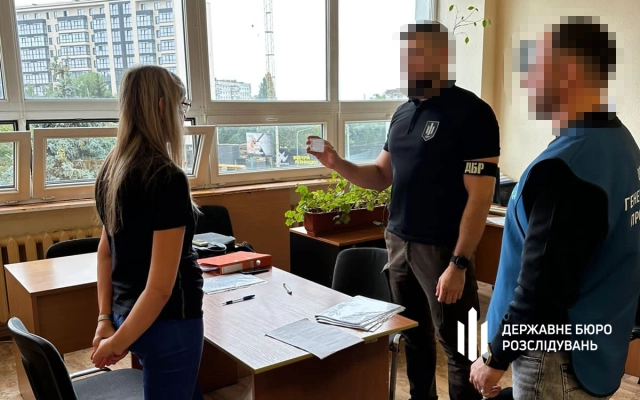 На Полтавщині керівництво податкової допомагало підприємствам уникати сплати податків
