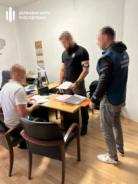 На Полтавщині керівництво податкової допомагало підприємствам уникати сплати податків