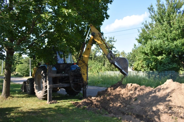 На Пирятинщині ремонтують водогони в селах