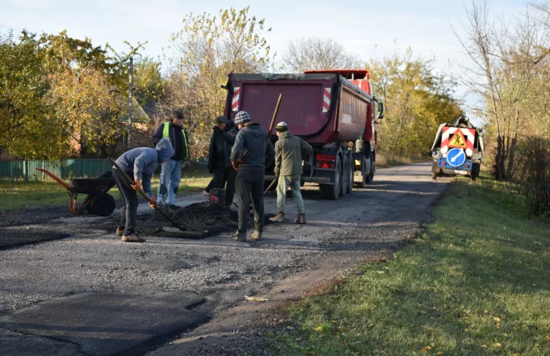 На Пирятинщині відремонтували ще одну сільську дорогу
