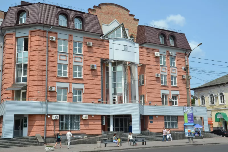 Очільницю податкової служби Полтавщини викрили у необгрунтованому збагаченні