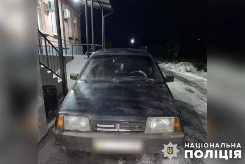 У Хоролі автомобіль ВАЗ наїхав на підлітка