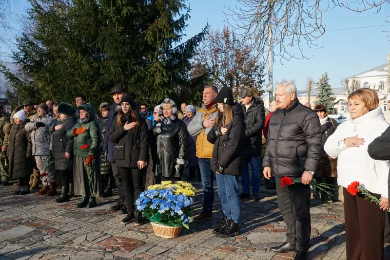 У Лубнах відкрили вуличну інсталяцію, присвячену загиблим на війні лубенцям