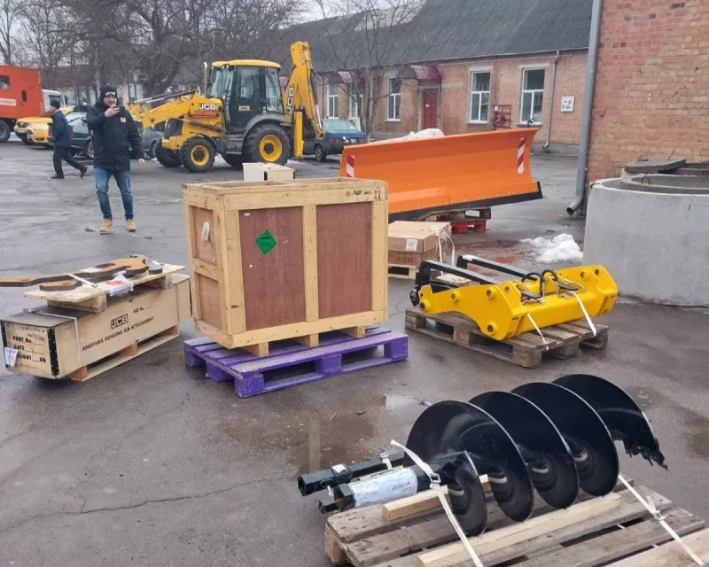 Лубни-водоканал отримав від міжнародних партнерів обладнання для екскаватора