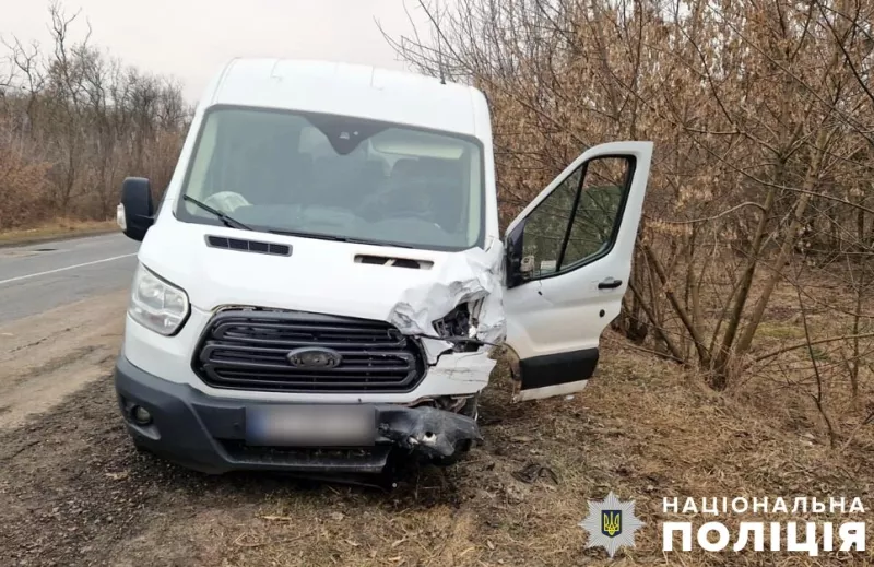 На Полтавщині у ДТП травмовано трьох поліцейських