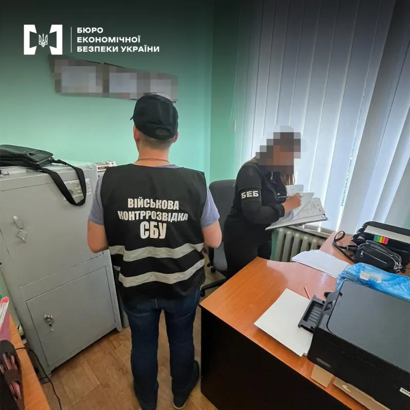 Посадовців Полтавської міської ради підозрюють у розтраті при закупівлі дронів 