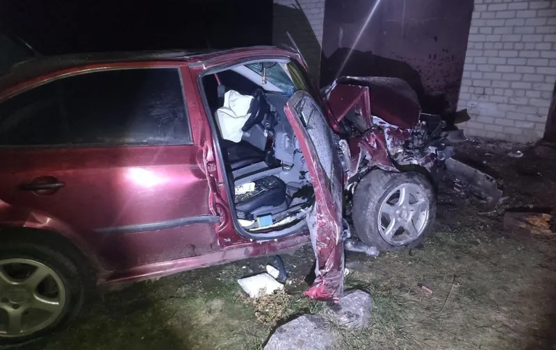 На Полтавщині п'яний водій спричинив ДТП, в якій постраждала жінка та дитина