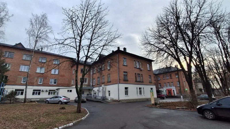 У Лубнах планують відремонтувати фасад та покрівлю головного корпусу лікарні за 28 млн грн