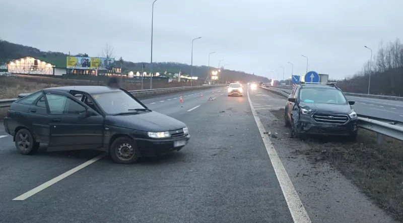 На Лубенщині в селі Вільшанка знову сталася аварія: травмувалася водійка кросовера. Чому тут трапляються ДТП?