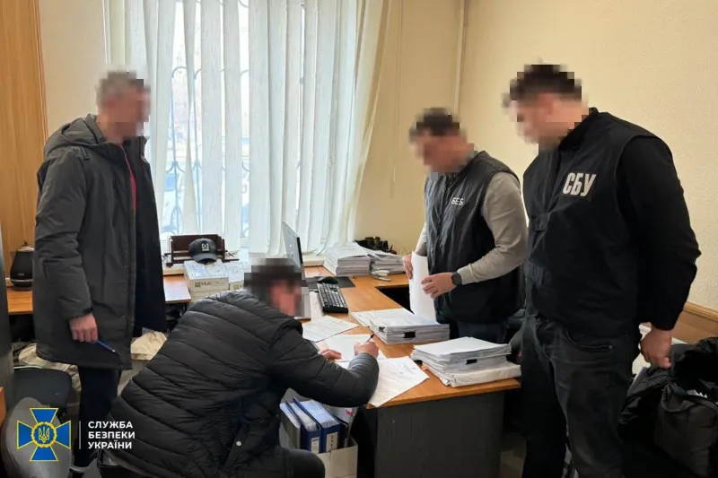 Посадовця Полтавської міськради викрили на переплаті понад 3 млн грн на закупівлі БпЛА