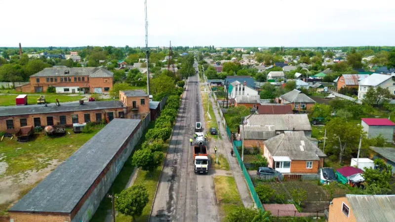 У Лубнах ремонтують дорогу по вулиці Олександрівська