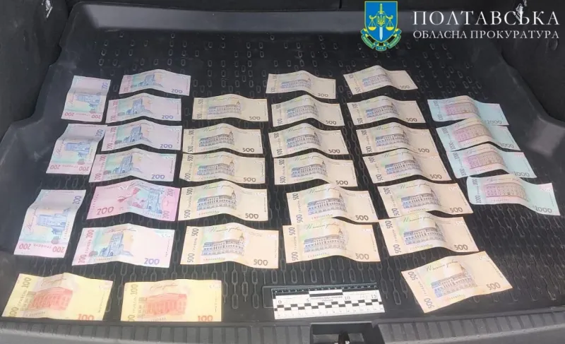 На Лубенщині директор комунального підприємства вимагав хабар за здачу в оренду приміщення