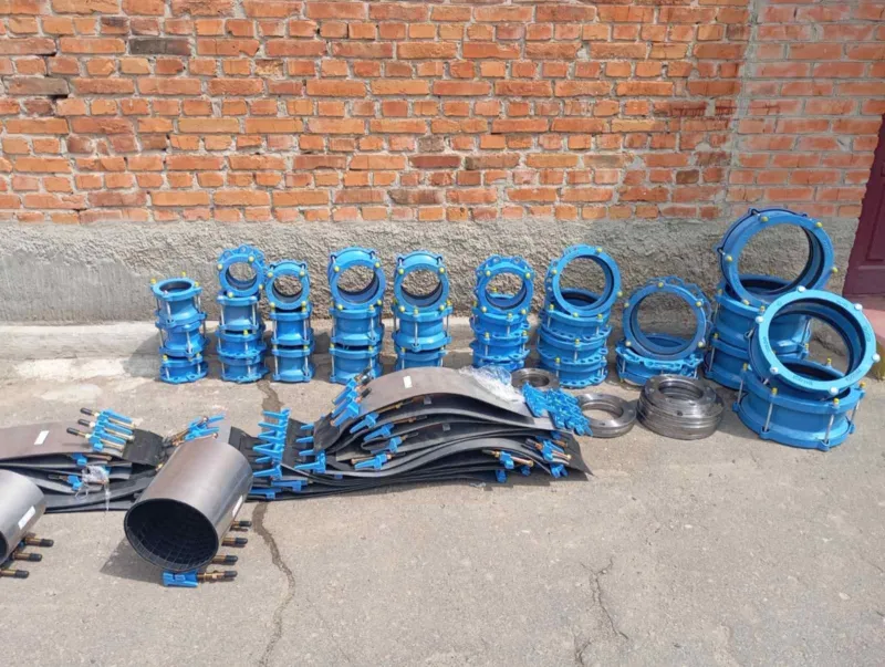 Лубни-водоканал отримав від партнерів матеріали для заміни аварійних ділянок водомережі