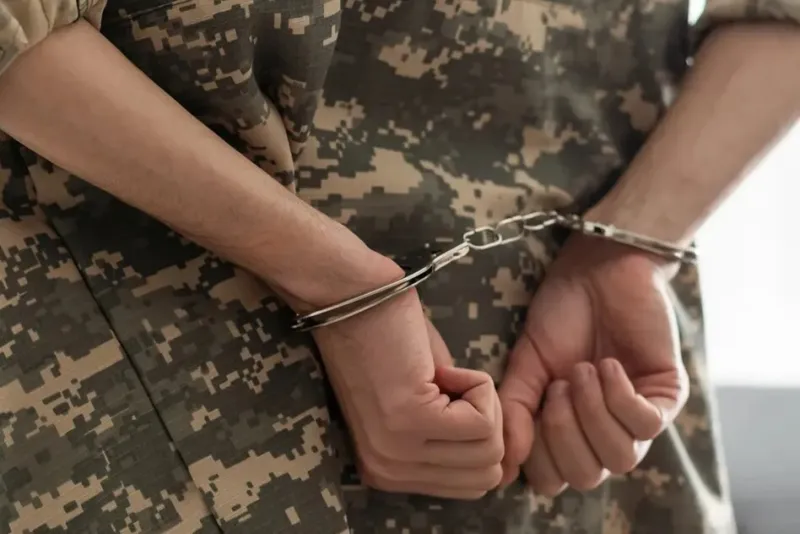 У Пирятині солдата ув'язнили на 5 років за самовільне залишення військової частини