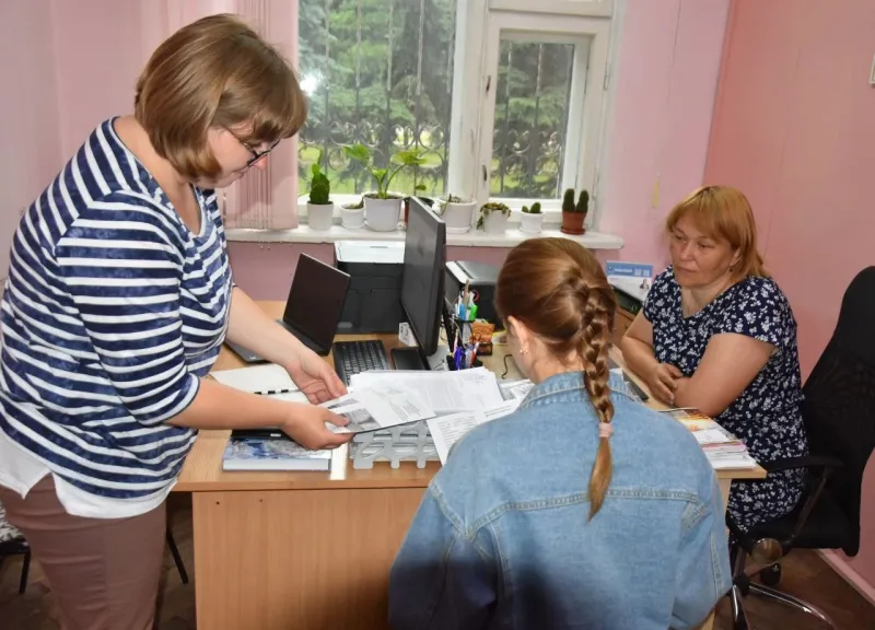 У Пирятині за підтримки ЮНІСЕФ працюють фахівець із соціальної роботи та психолог