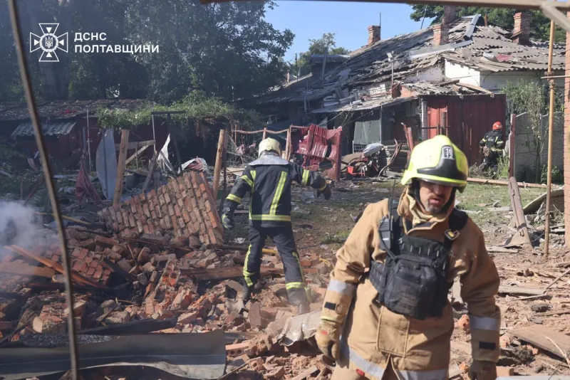 У Полтаві від масованої атаки безпілотників загинуло двоє людей, є поранені. Доповнюється