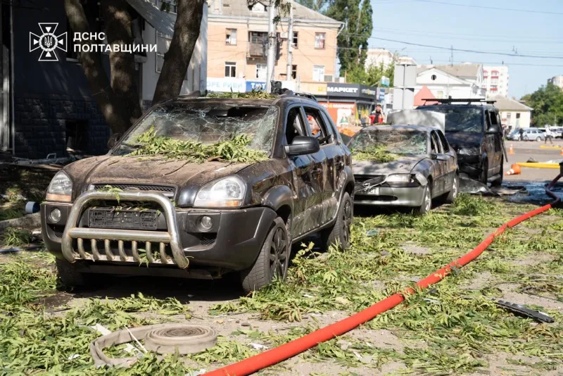 У Полтаві від масованої атаки безпілотників загинуло двоє людей, є поранені. Доповнюється
