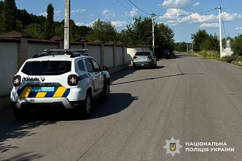 Поблизу Лубен на узбіччі дороги знайшли тіло жінки