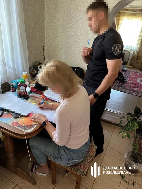 На Полтавщині військовослужбовиця замість служби відвідувала закордонні курорти