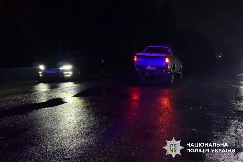 У Лубнах водій Mitsubishi збив жінку з дитиною