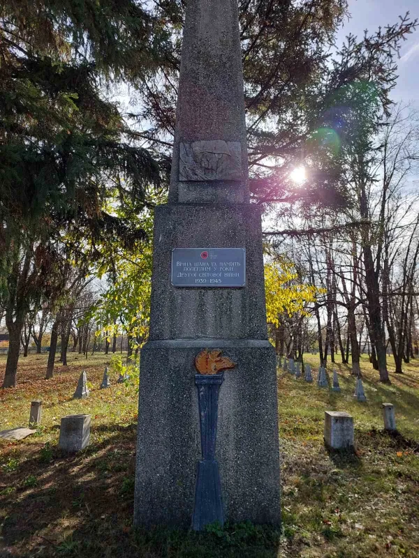 Оржицька громада продовжує декомунізацію: оновили пам'ятні таблички