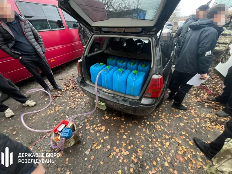 На Полтавщині викрили військових, які систематично крали дизпаливо, призначене для фронту