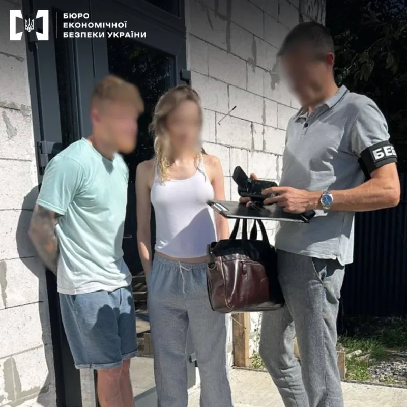 На Полтавщині викрили підпільне виробництво тютюну для кальянів