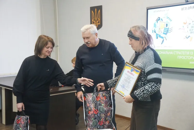 У Лубнах підсумували рік безбар'єрності: що зроблено та що планують змінити