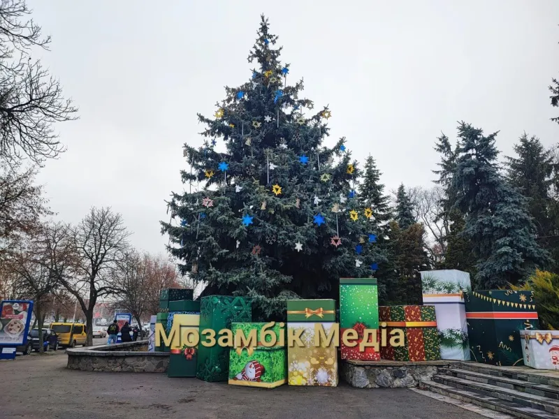 Свята без зайвих витрат: як громади Полтавщини відкривали свої ялинки