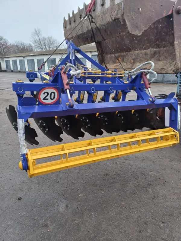 Хорольський агропромисловий фаховий коледж отримав сучасну агротехніку