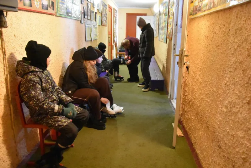 У Пирятині відкрили міський каток