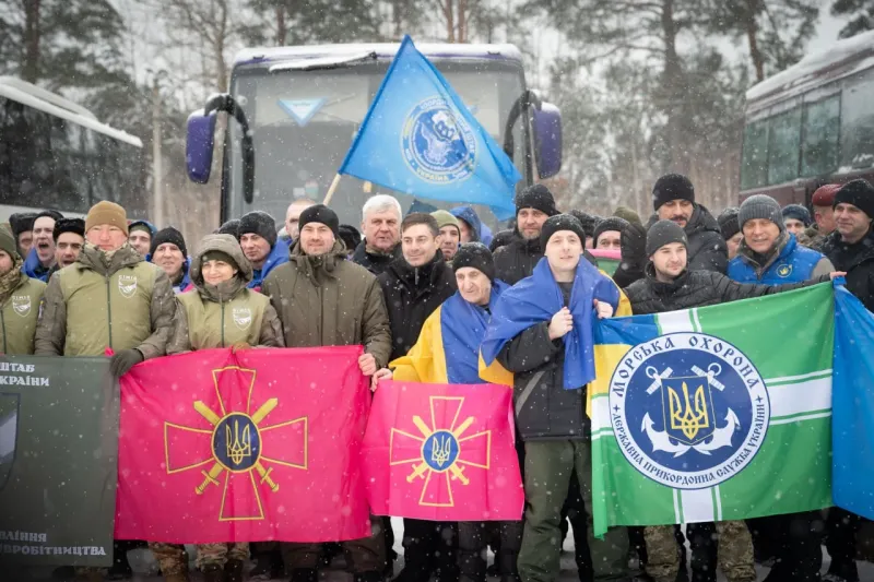 Серез 157 звільнених з полону українців - четверо захисників з Полтавщини