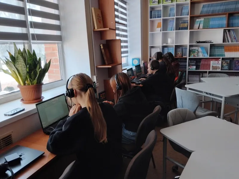 У Лубнах з'явився сучасний інформаційно-ресурсний центр для школярів