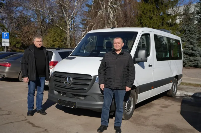 Пирятин отримав мікроавтобус від німецького міста-партнера