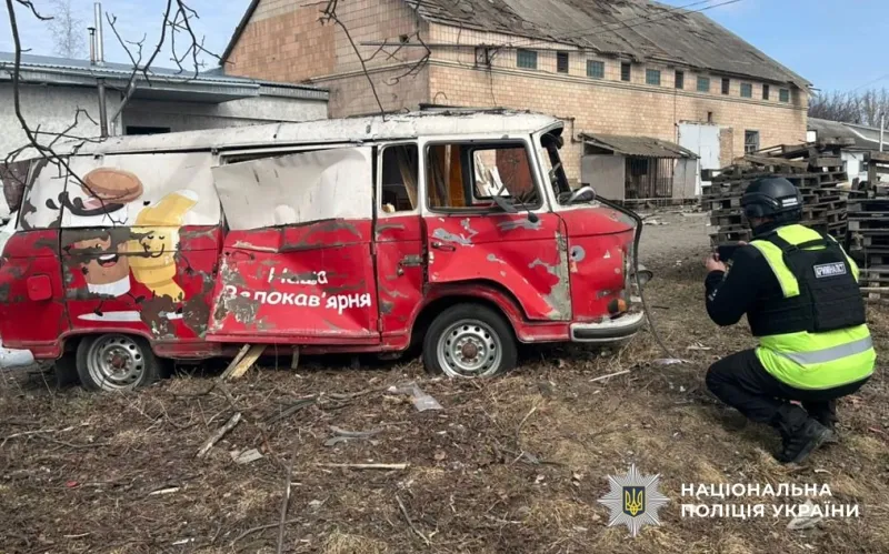 Внаслідок нічної атаки дронами у Миргородській громаді пошкоджені будинки та інфраструктура