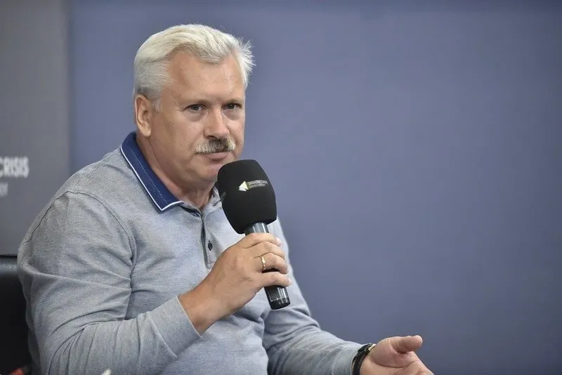 Понад мільйон зарплати та заощаджень: декларація мера Лубен за 2025 рік