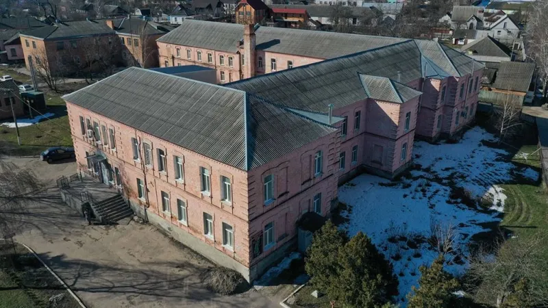 Хорольську та ще три лікарні області перевірять на "подвійну оплату" за медичні послуги