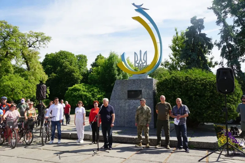 Понад 150 учасників: у Лубнах відбувся велозаїзд з ветеранами