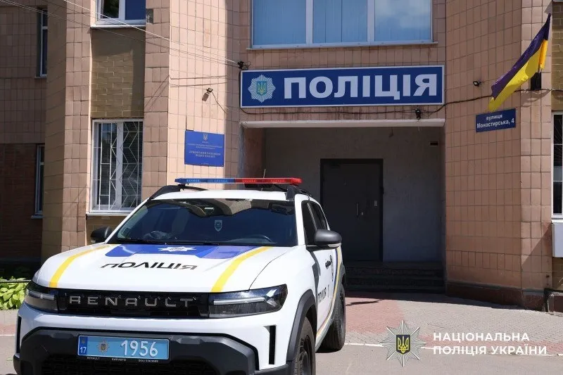 У Лубнах п'яний чоловік влаштував стрілянину в кафе: поранено жінку