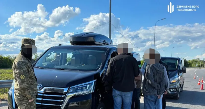 Елітна нерухомість, преміальні авто та активи на 16 млн грн: правоохоронця з Полтавщини взяли під варту