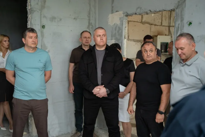 Лише 3 відсотки готовності: у Пирятині гальмує реконструкція найбільшого ліцею громади
