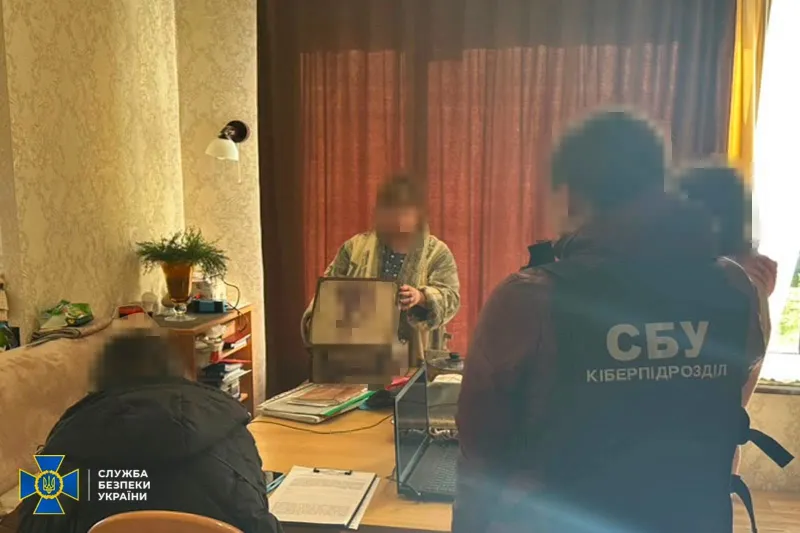 На Полтавщині СБУ викрила п'ятьох прокремлівських агітаторів