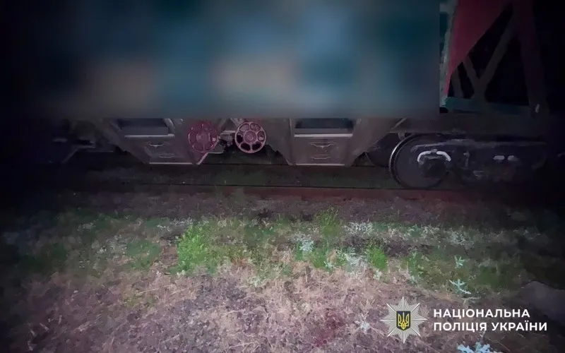 У Кременчуці двох підлітків уразило струмом на даху вантажного вагона