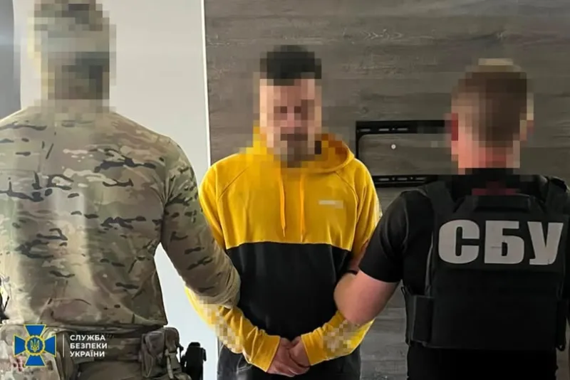 Знімав маршрути Сил оборони з автобуса: СБУ затримала агента фсб