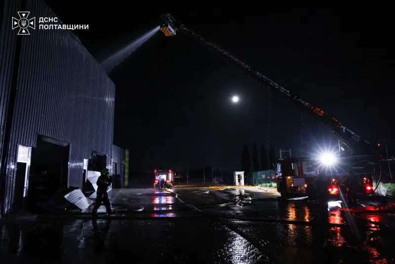 Удар по Полтавщині: загинула людина, пошкоджено термінал "Нової пошти"