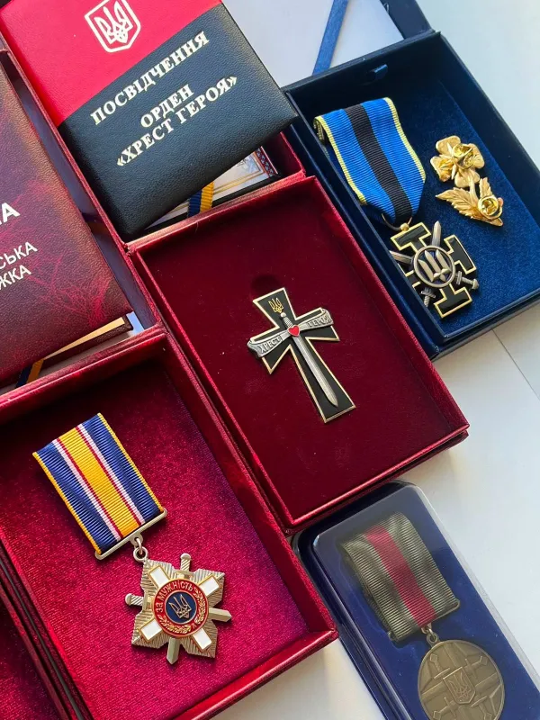 У Лубнах трьох воїнів посмертно відзначили за мужність