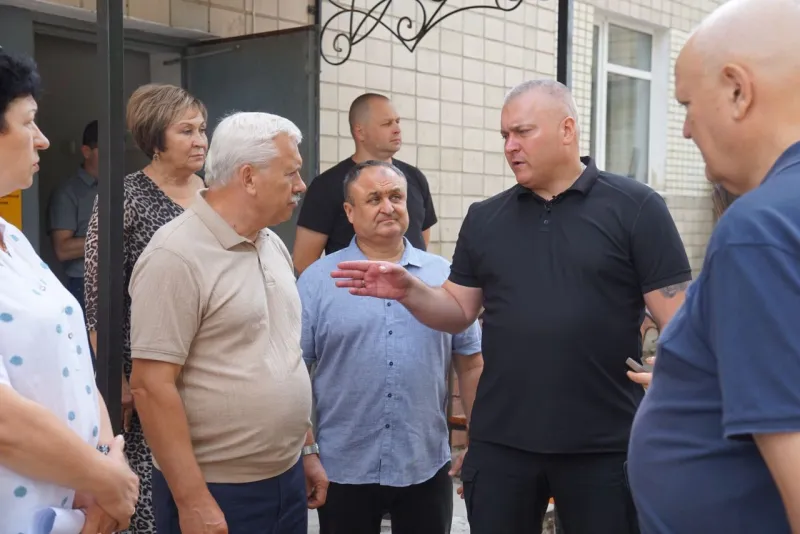 У Лубнах обговорили проблеми освіти та медицини: місто відвідав голова ОВА