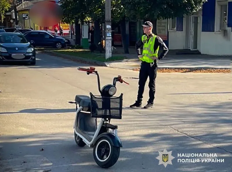 На Полтавщині електробайк наїхав на двох 6-річних дітей